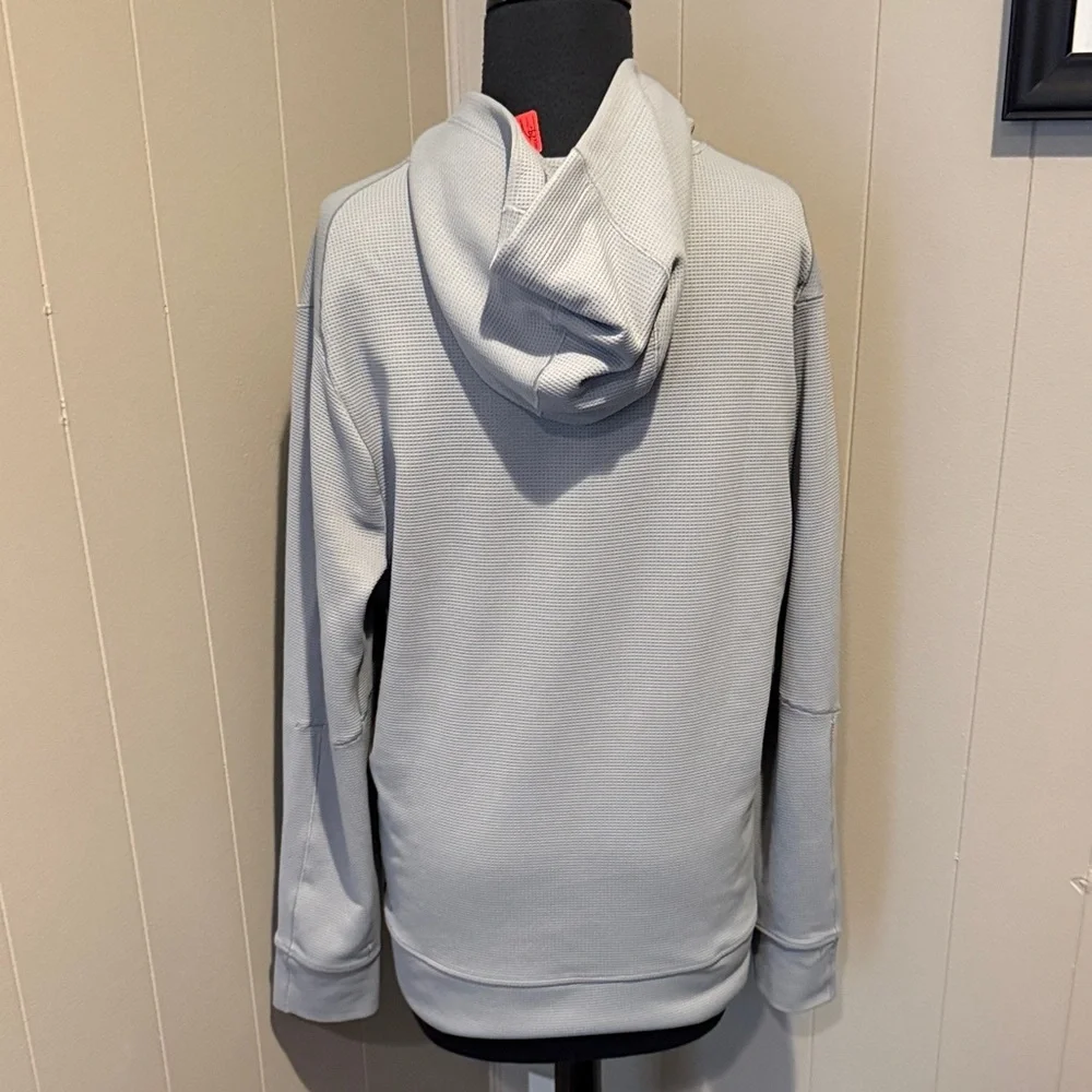 Lululemon Athletica Women’s Light Gray Pullover Knit Hoodie